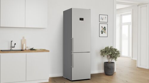 Холодильник Bosch KGN39AIBT